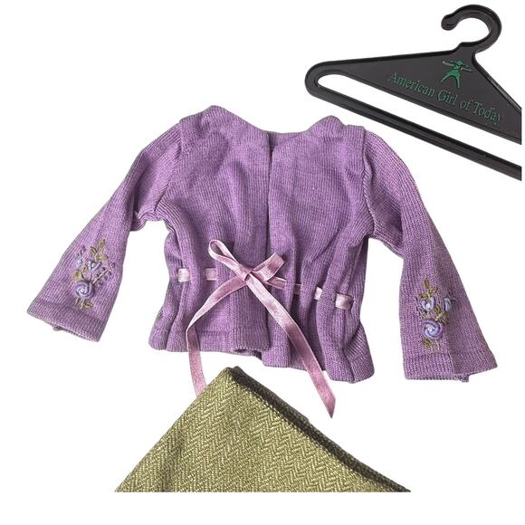 American Girl Today Go Anywhere Outfit SKIRT TOP SWEATER Purple PANTIES Hanger - Picture 4 of 10